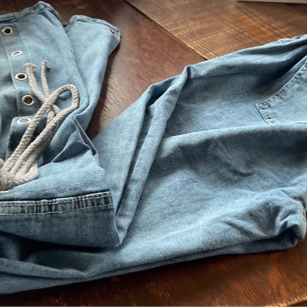 Blue Jean legging type  pants   SIZE  XL..
